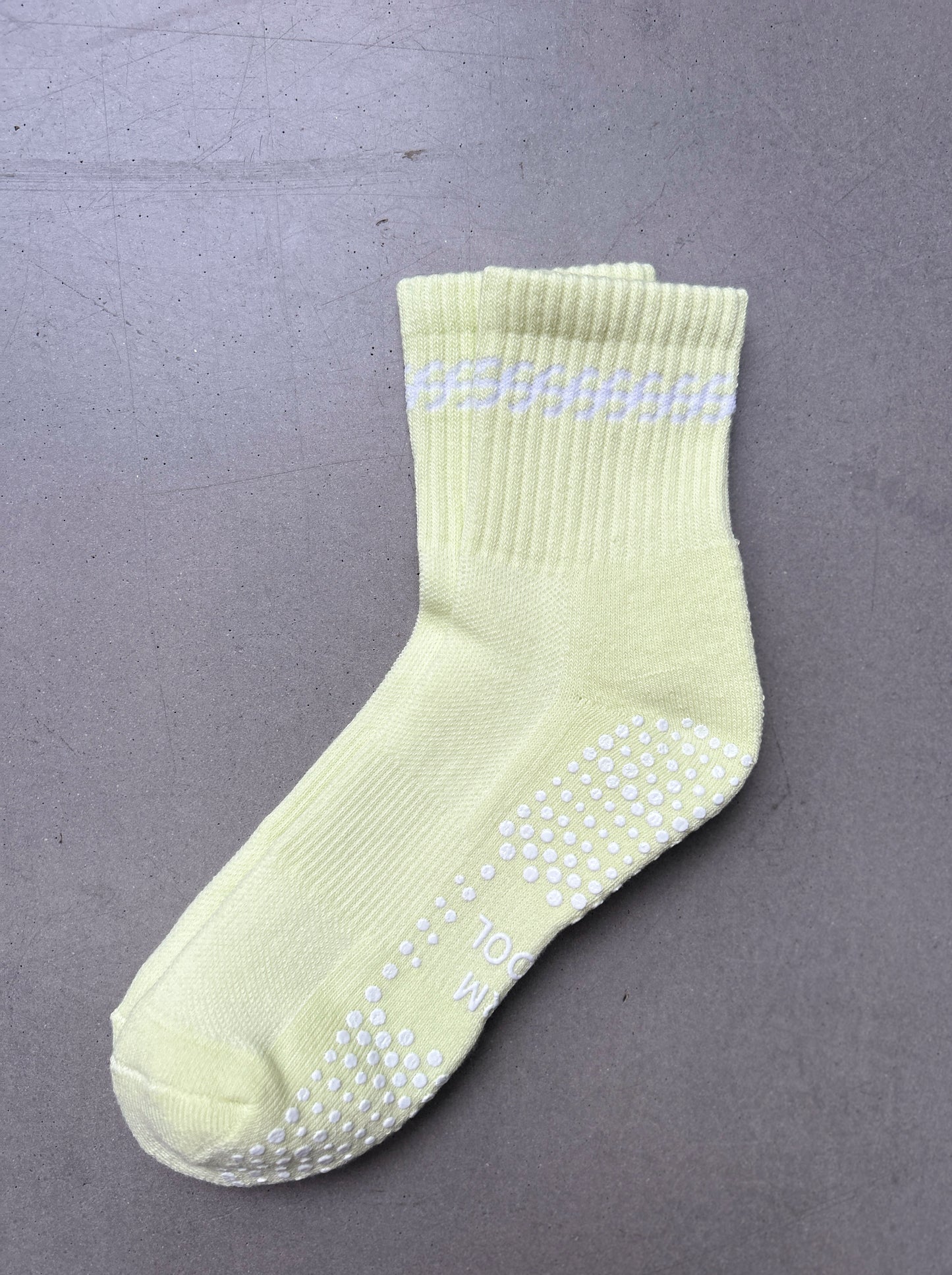 ‘The Shortie’ Ankle Length Crew Grip sock - Bitter Lemon
